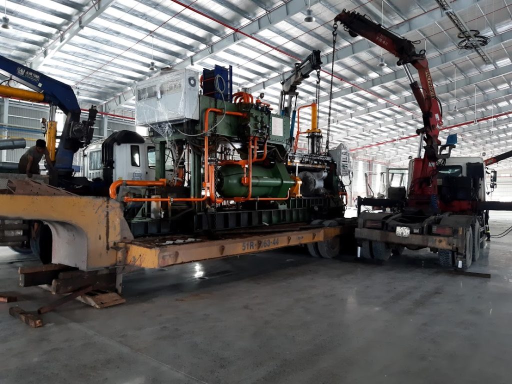 thao lắp máy đùn nhôm 